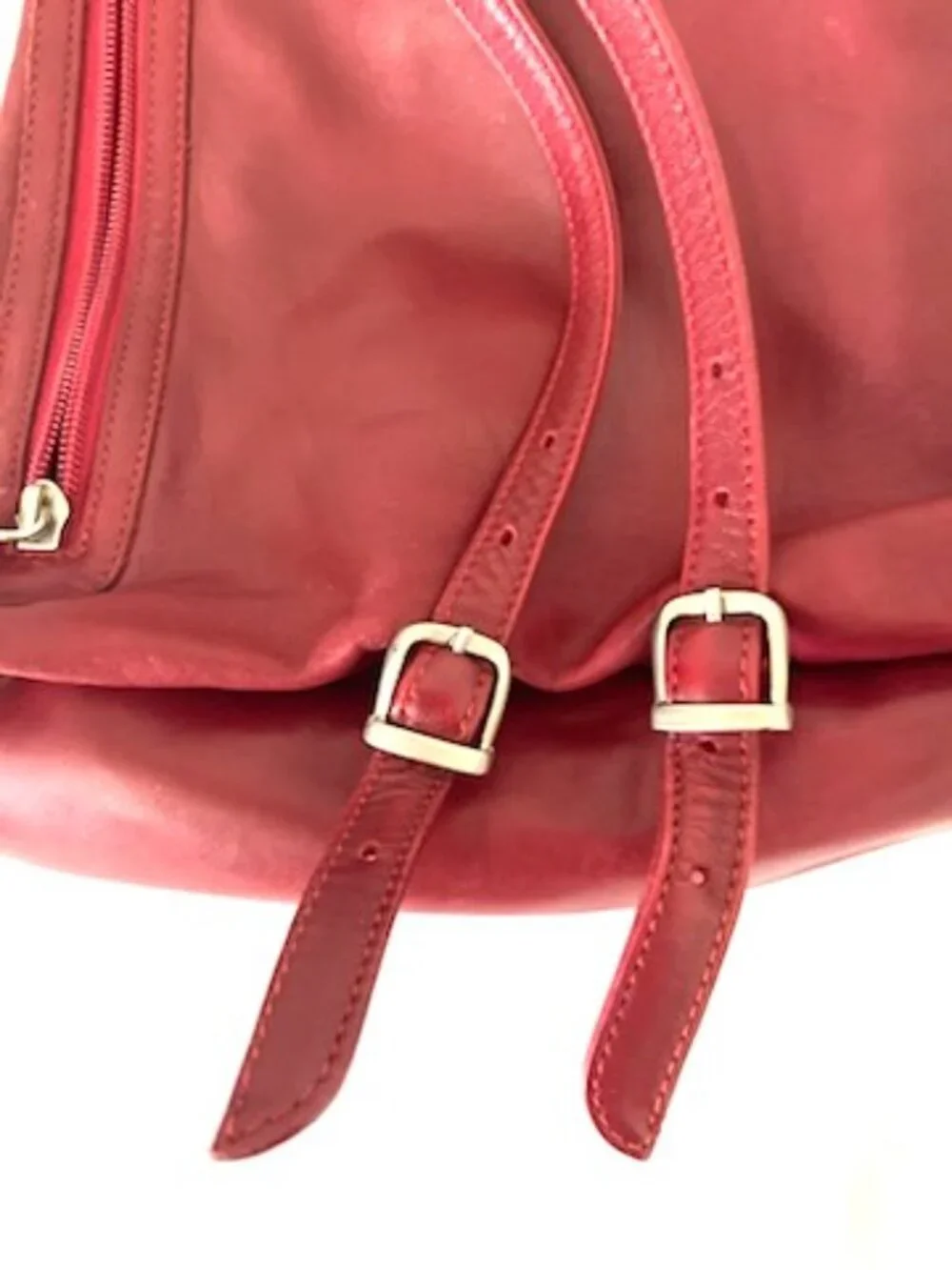Mouvance‎ de Mova Red Leather Backpack Single or Double Adjustable Strap